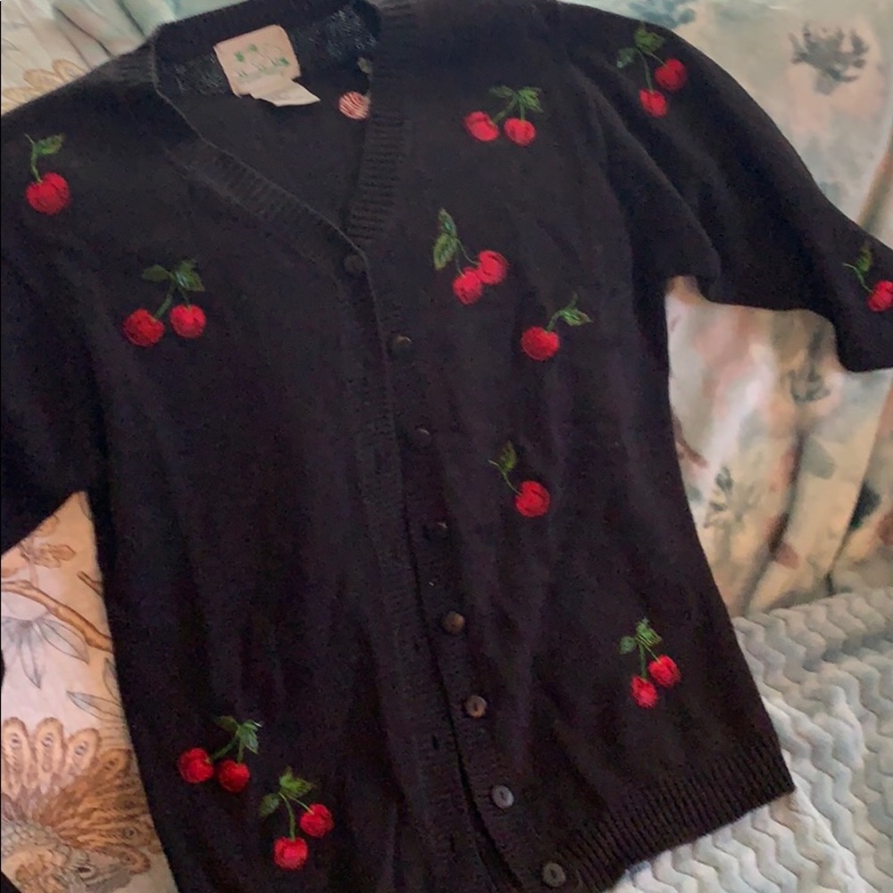 Quacker factory sweater size medium